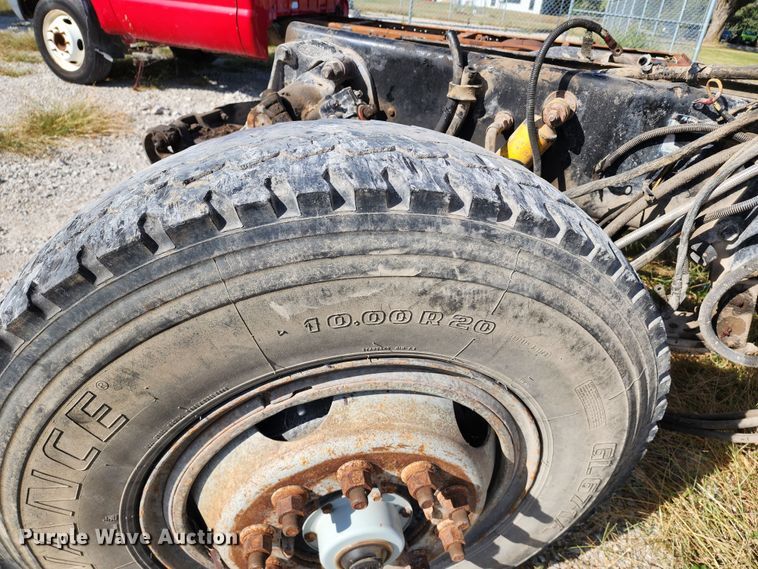 image for item KH9216 1997 Peterbilt 378  dump truck