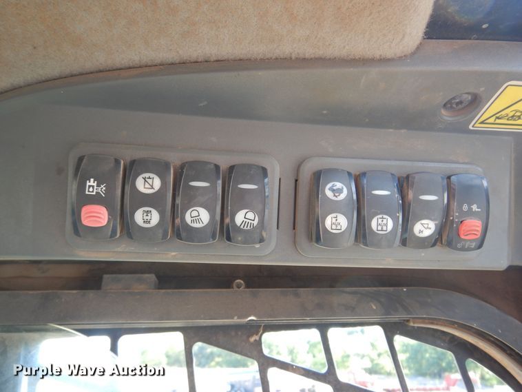 image for item KO9936 2011 Caterpillar 299C  tracked skid steer loader