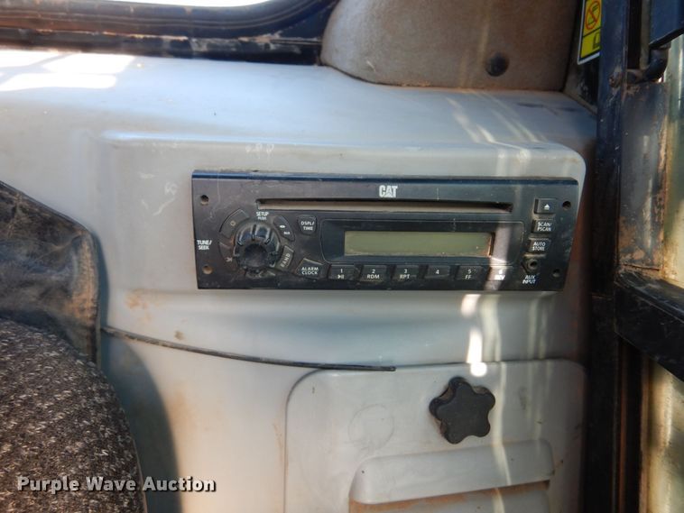 image for item KO9936 2011 Caterpillar 299C  tracked skid steer loader