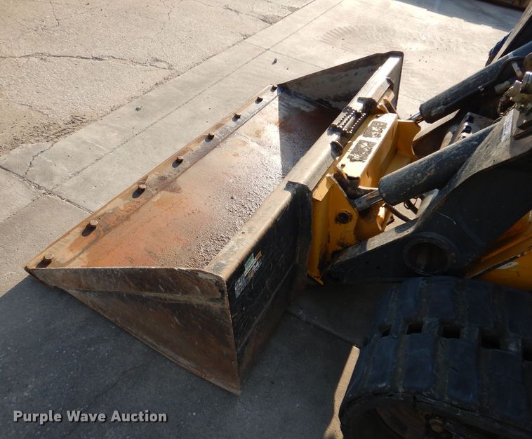 image for item KP9467 2016 John Deere 333G  tracked skid steer loader