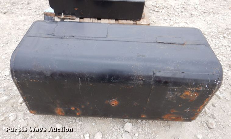 image for item KW9407 (2) Better Built fuel tanks