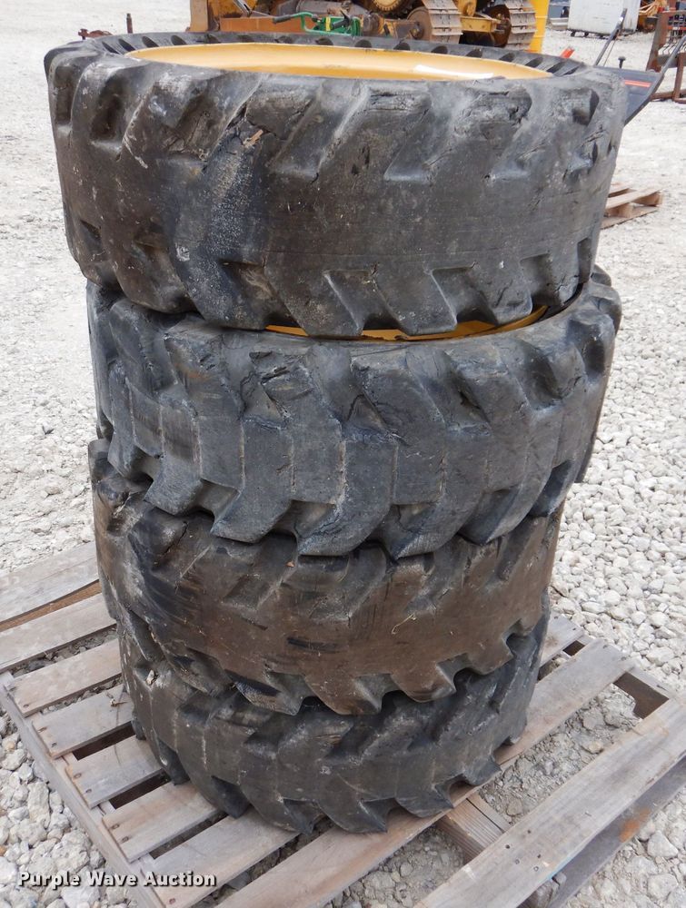 image for item KW9410 (4) Galaxy Beefy Baby SDS tires and wheels