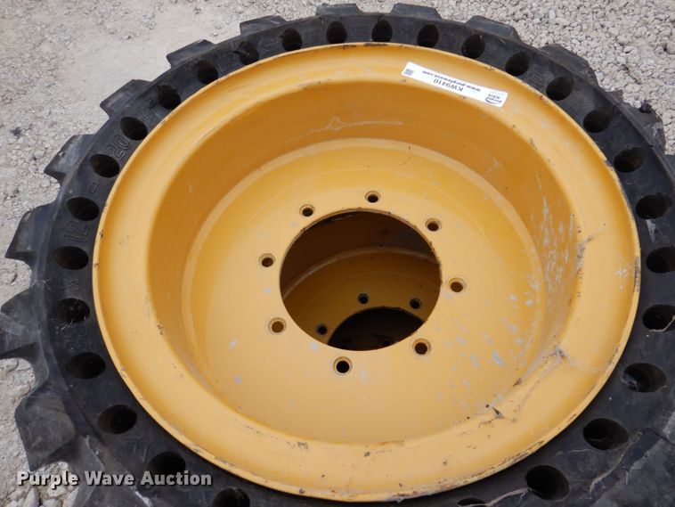 image for item KW9410 (4) Galaxy Beefy Baby SDS tires and wheels