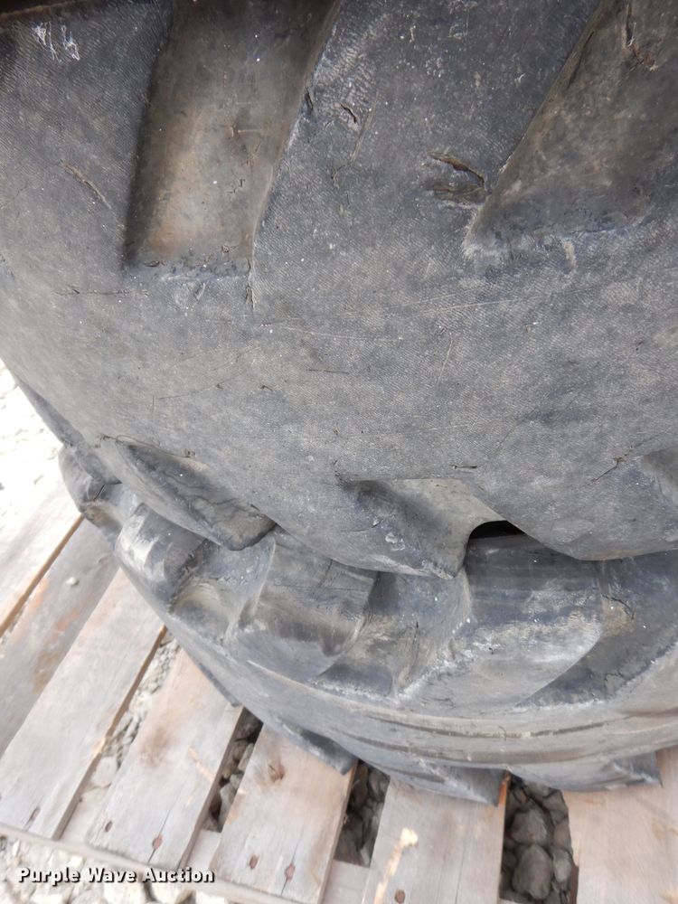 image for item KW9410 (4) Galaxy Beefy Baby SDS tires and wheels