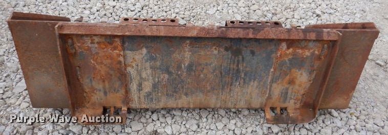 image for item KW9417 (6) skid steer buckets