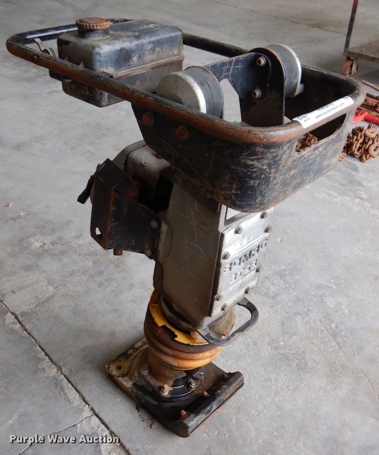 image for item KW9419 1995 Bomag BT58  plate compactor