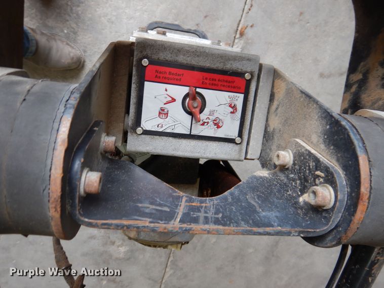 image for item KW9419 1995 Bomag BT58  plate compactor