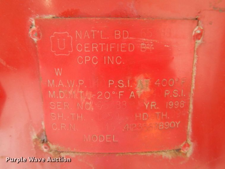 image for item KW9420 1998 Coleman Powermate  air compressor