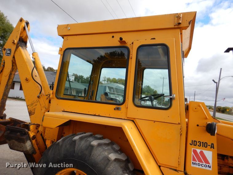 image for item KW9421 John Deere 310-A  backhoe