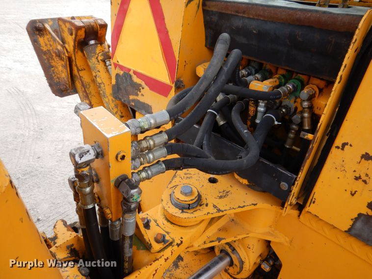 image for item KW9421 John Deere 310-A  backhoe