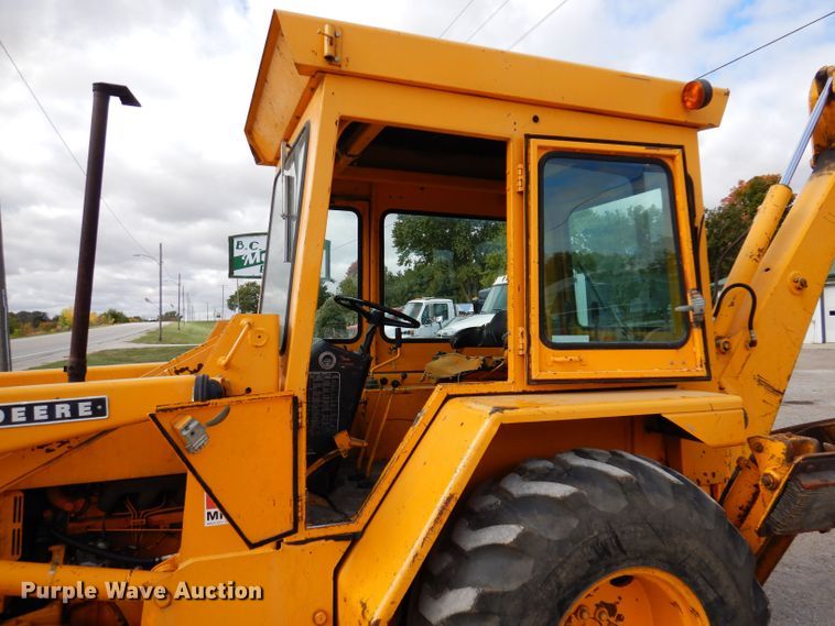 image for item KW9421 John Deere 310-A  backhoe
