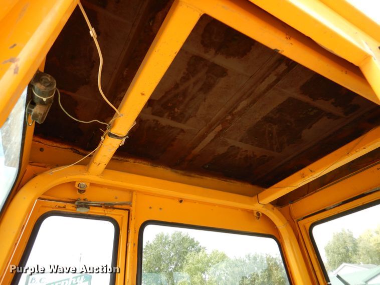 image for item KW9421 John Deere 310-A  backhoe