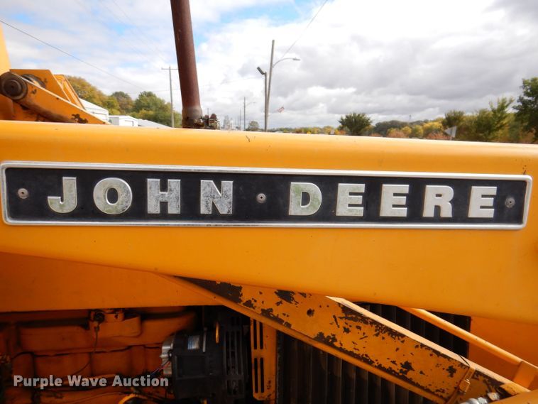 image for item KW9421 John Deere 310-A  backhoe