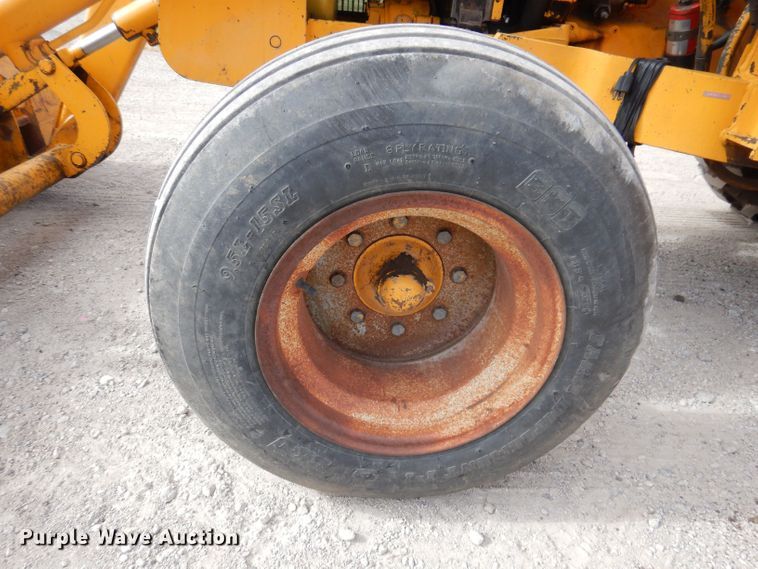 image for item KW9421 John Deere 310-A  backhoe