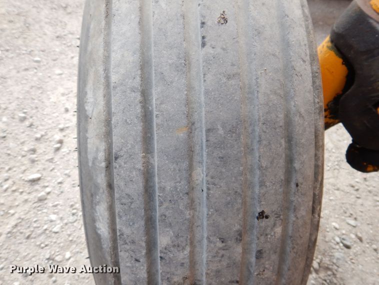 image for item KW9421 John Deere 310-A  backhoe