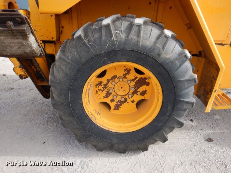 image for item KW9421 John Deere 310-A  backhoe