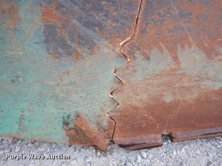 image for item KW9424 Bobcat  skid steer 72" W four-in-one bucket