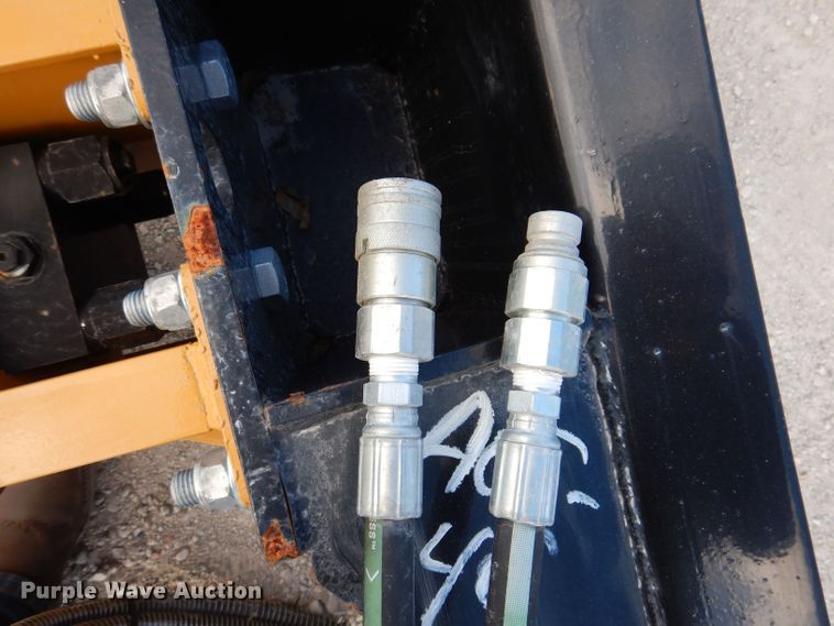 image for item KW9431 Agrotk 680  skid steer breaker