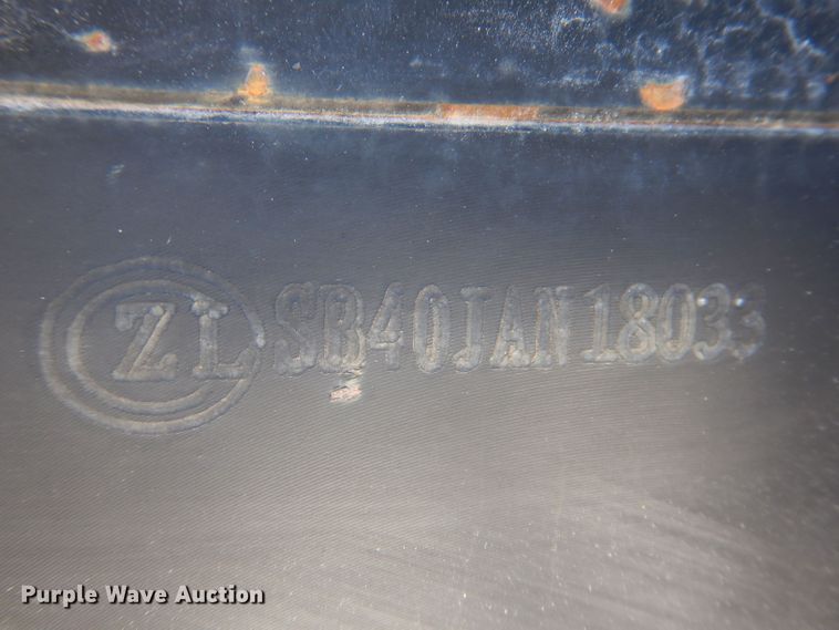 image for item KW9431 Agrotk 680  skid steer breaker