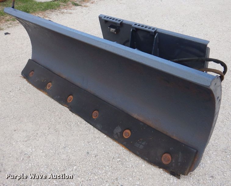 image for item KW9432 Bobcat 72 Snowblade  skid steer snow pusher