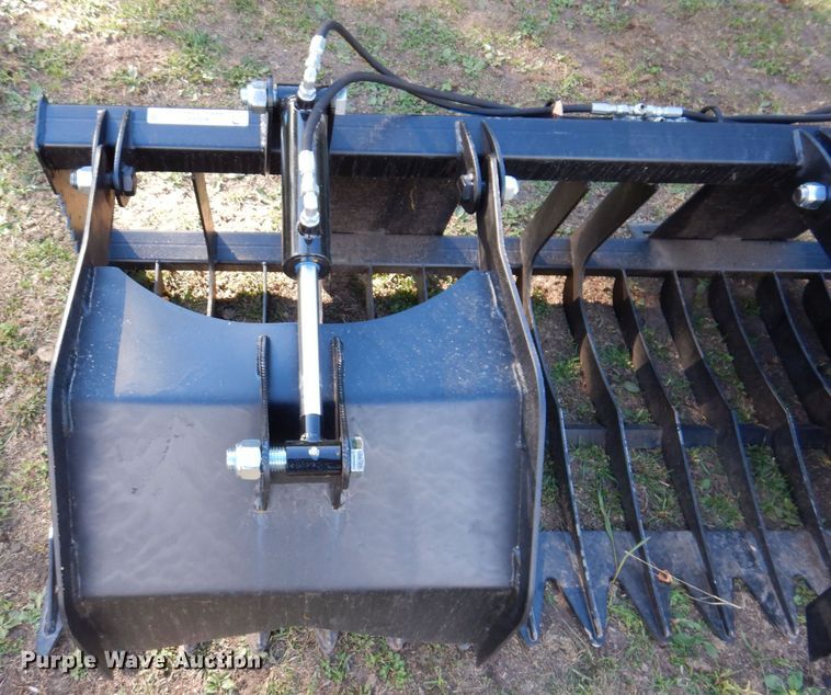 image for item KW9473 Peak  75" W skid steer grapple bucket