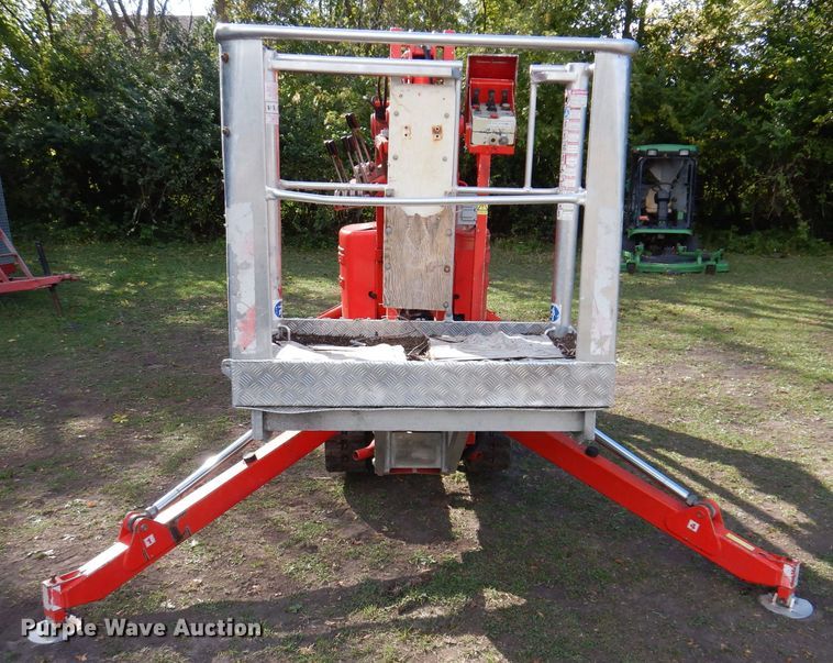 image for item KW9475 2007 Teupen LE15GT  boom lift