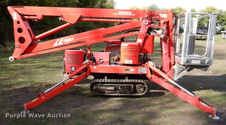 image for item KW9475 2007 Teupen LE15GT  boom lift