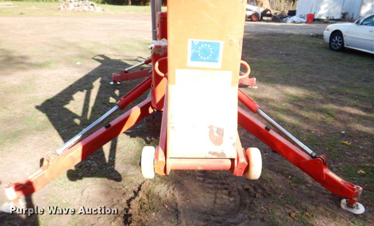 image for item KW9475 2007 Teupen LE15GT  boom lift