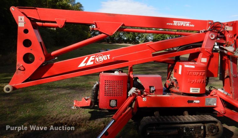 image for item KW9475 2007 Teupen LE15GT  boom lift