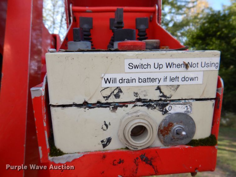 image for item KW9475 2007 Teupen LE15GT  boom lift