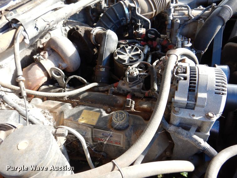 image for item KW9476 1996 Ford F-Super Duty XLT  flatbed truck