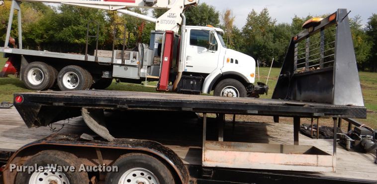 image for item KW9477 Flatbed
