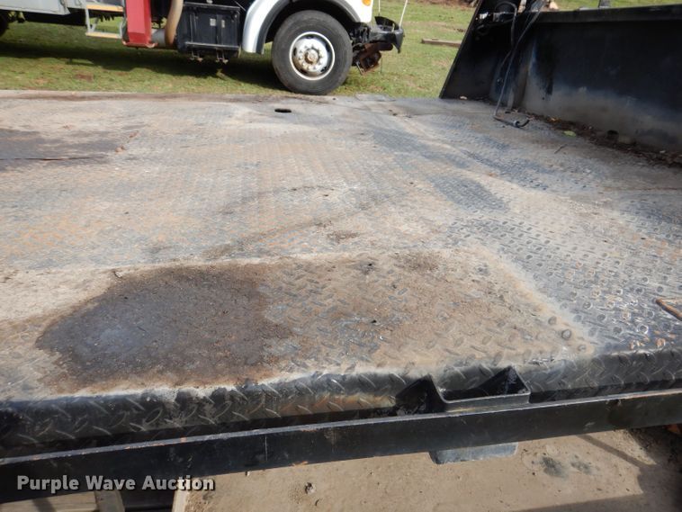 image for item KW9477 Flatbed