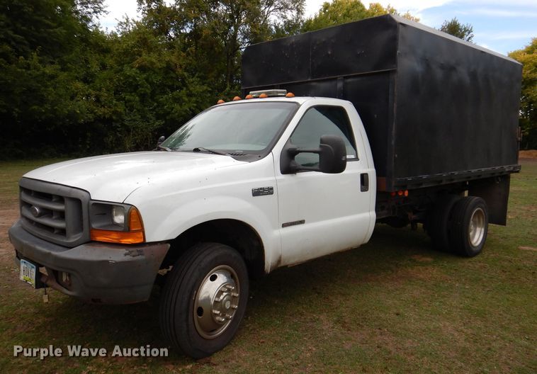 image for item KW9478 1999 Ford F450 Super Duty  chipper truck