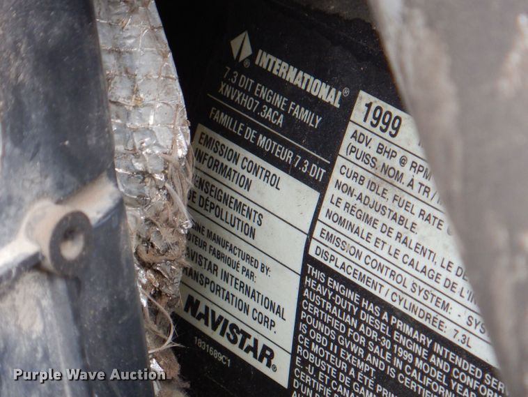 image for item KW9478 1999 Ford F450 Super Duty  chipper truck