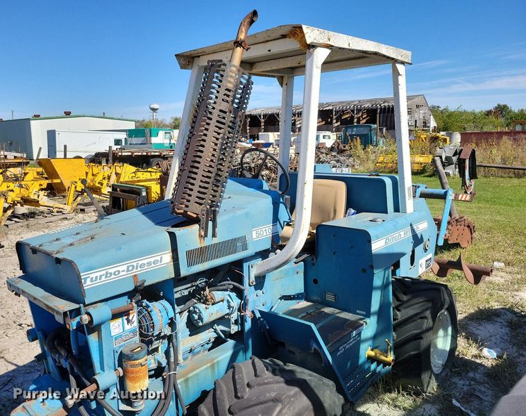 image for item KW9492 1989 Ditch Witch 5010  trencher