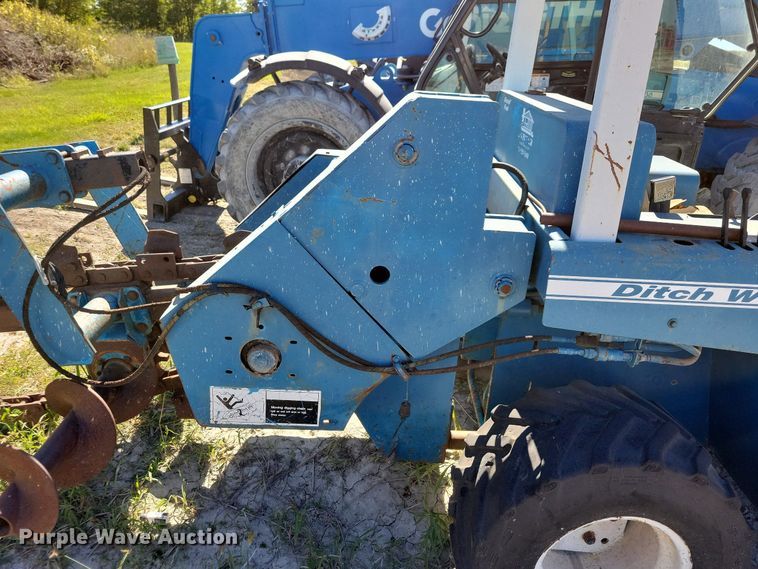 image for item KW9492 1989 Ditch Witch 5010  trencher