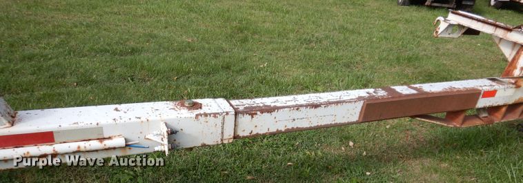 image for item KW9510 1992 Butler EW2850  pole trailer