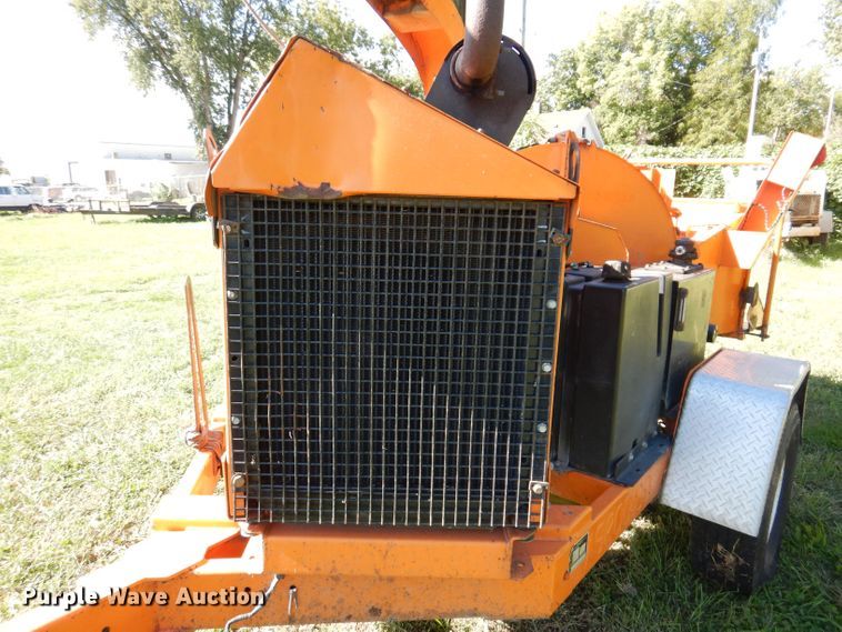 image for item KW9511 2010 Altec DC1317  wood chipper