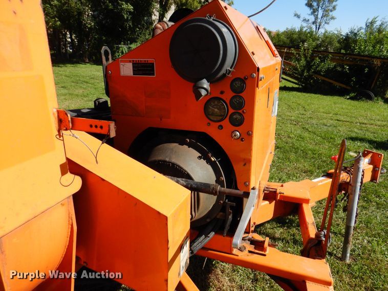 image for item KW9511 2010 Altec DC1317  wood chipper