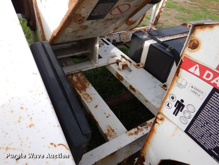 image for item KW9515 Wood Chuck Chipper  wood chipper