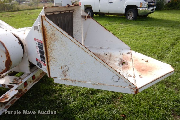 image for item KW9515 Wood Chuck Chipper  wood chipper
