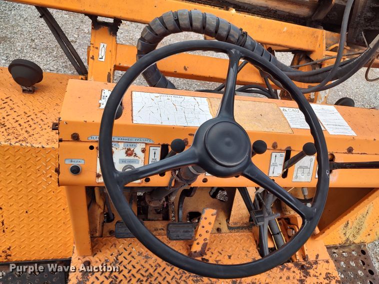 image for item LK9008 2001 Arrow 1350  drop hammer