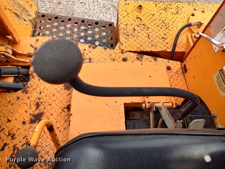 image for item LK9008 2001 Arrow 1350  drop hammer