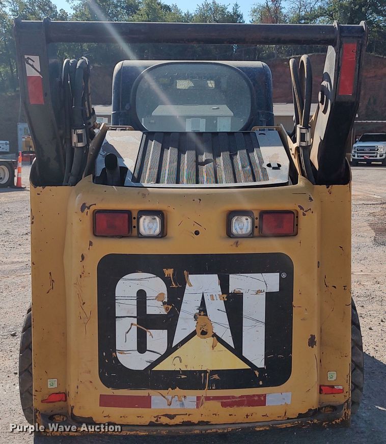 image for item LK9871 2009 Caterpillar 262C  skid steer loader