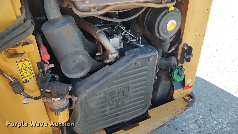 image for item LK9871 2009 Caterpillar 262C  skid steer loader