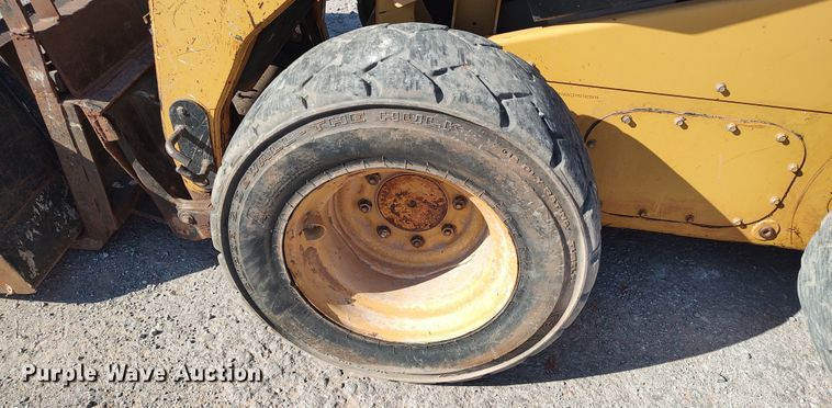 image for item LK9871 2009 Caterpillar 262C  skid steer loader