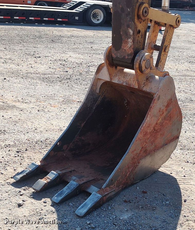 image for item LK9872 2004 Caterpillar 314C LCR  excavator