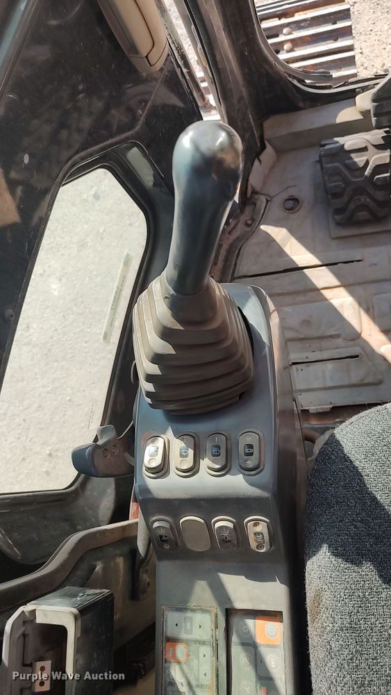 image for item LK9872 2004 Caterpillar 314C LCR  excavator