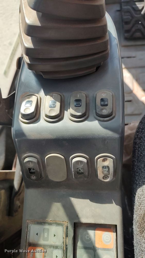 image for item LK9872 2004 Caterpillar 314C LCR  excavator